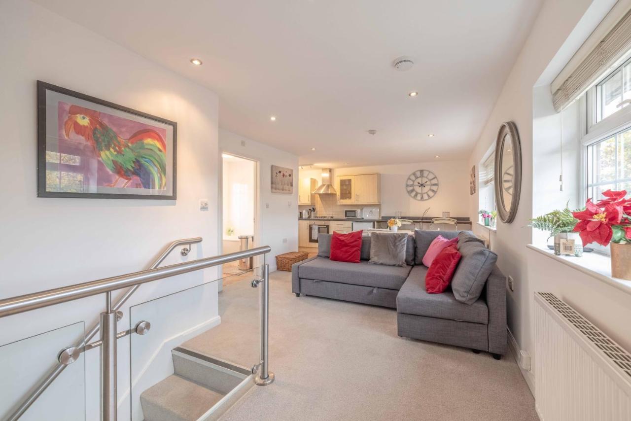 Windsor Wexham One Bedroom Home Sleeps Four Slough Exterior photo